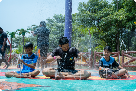 Lifestyle of couple date at night-1